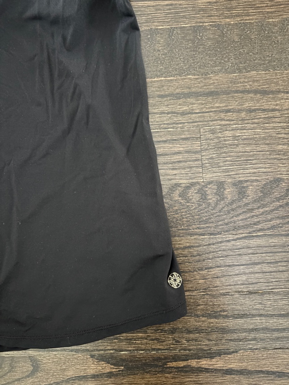 Lilly Pulitzer Black Performance Scoop Tank - Picture 2 of 4